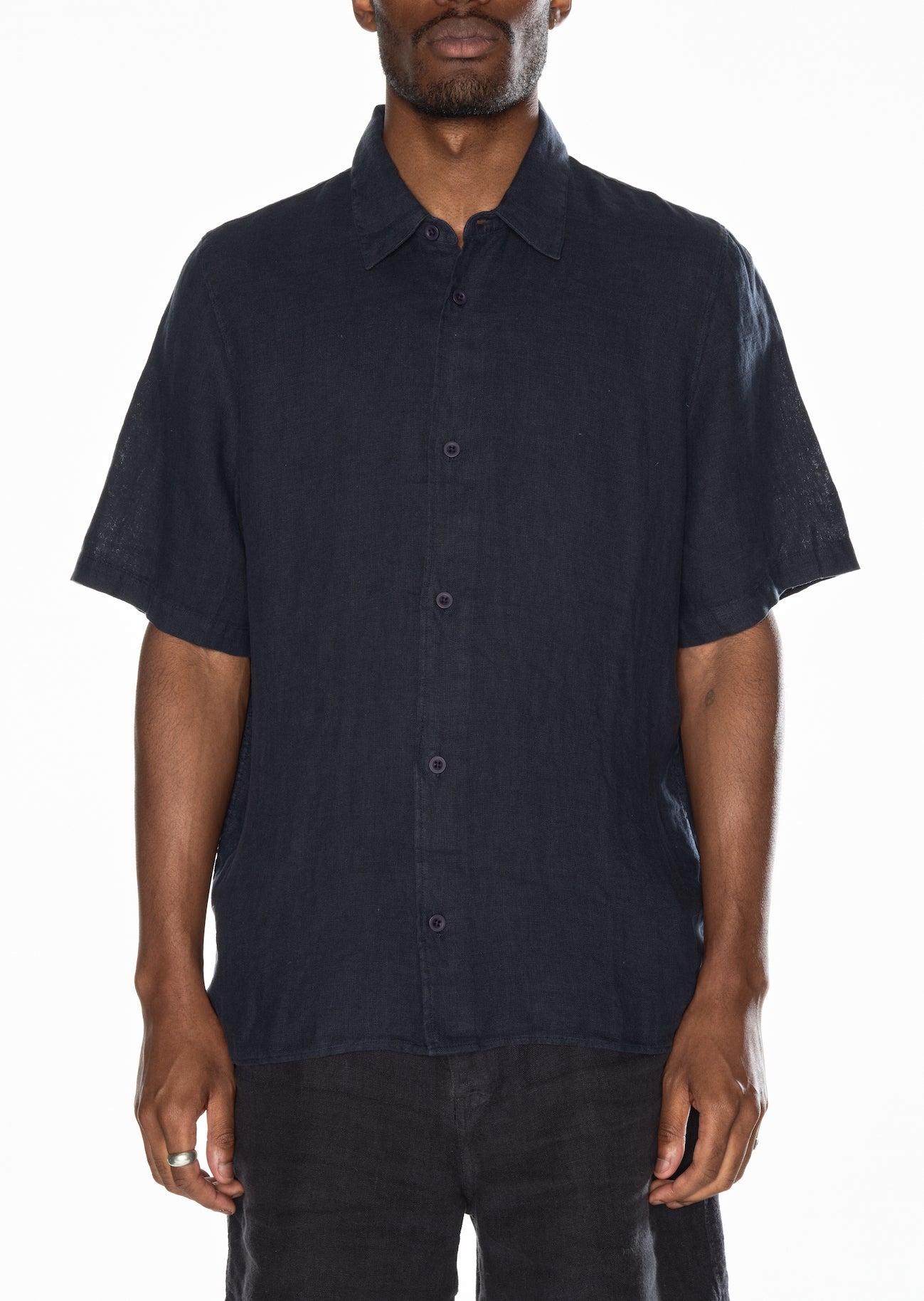 Short Sleeve Linen Shirt in Navy – albam Clothing