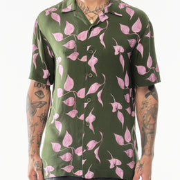 Short Sleeve Revere Plus Shirt in Khaki