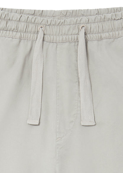Bowling Short in Light Grey