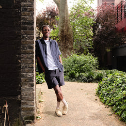 Elasticated Linen Short in Navy
