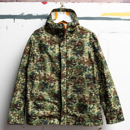 Heat Sealed Hooded Jacket in Paint Green