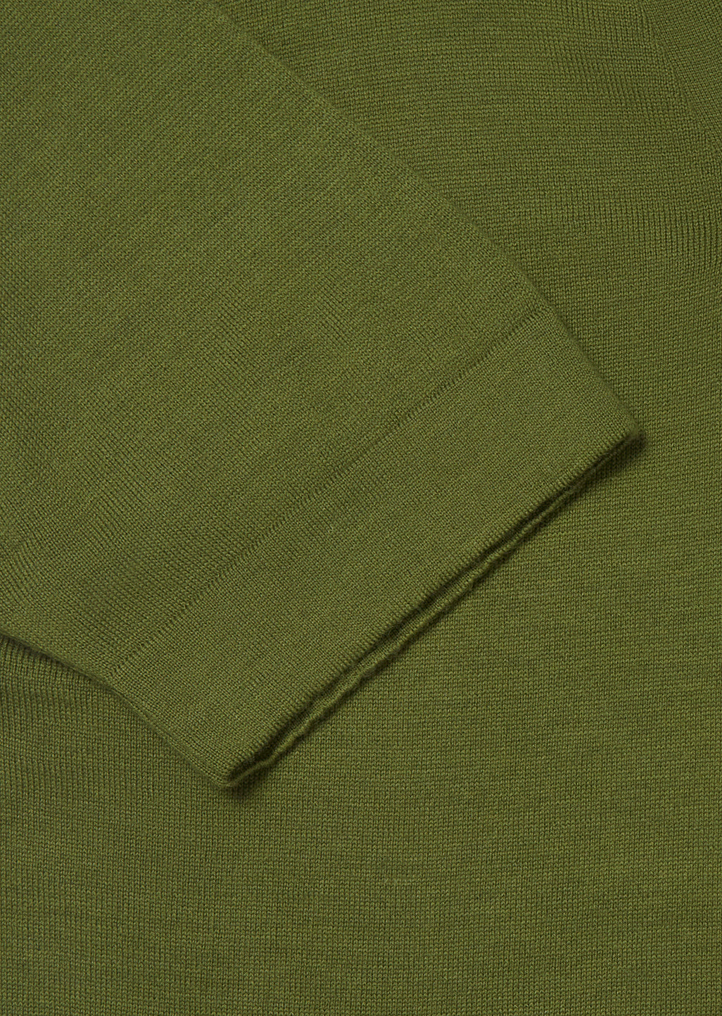 Merino Knit Short Sleeve Polo Shirt in Olive