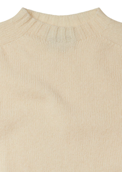 Seamless Raglan Shetland in Ecru
