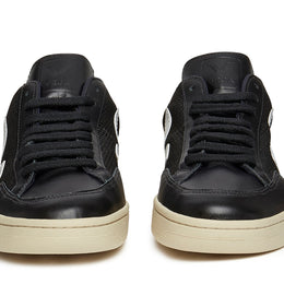 Veja V-12 in Black